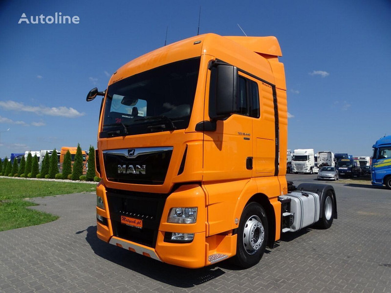 MAN TGX 18.440 - Cap tractor: Foto 2 MAN TGX 18.440 - Cap tractor: Foto 2