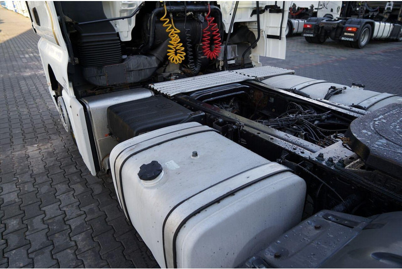 Cap tractor MAN TGX 18.440 / XLX / MEGA / MANUAL / LOW DECK: Foto 13 Cap tractor MAN TGX 18.440 / XLX / MEGA / MANUAL / LOW DECK: Foto 13
