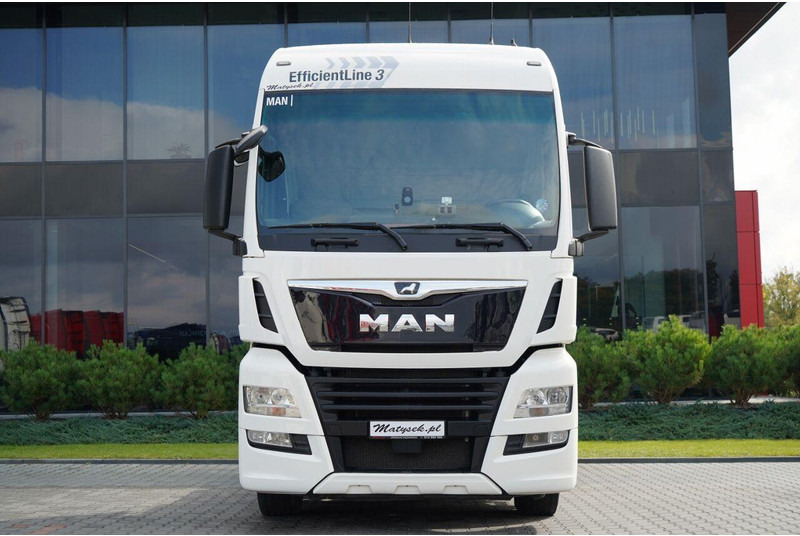 MAN TGX 18.460 / XXL / RETARDER / NAVI RIO - Cap tractor: Foto 4 MAN TGX 18.460 / XXL / RETARDER / NAVI RIO - Cap tractor: Foto 4