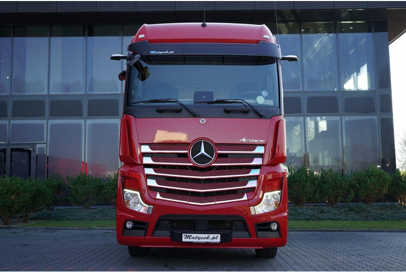 Mercedes-Benz ACTROS 1845 - Cap tractor: Foto 3 Mercedes-Benz ACTROS 1845 - Cap tractor: Foto 3
