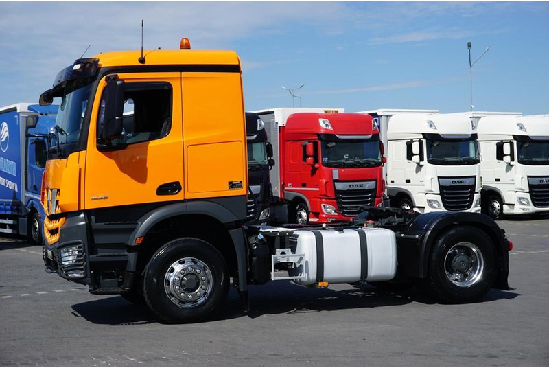 Mercedes-Benz AROCS / 1848 / E 6 / ACC / 4 X 4 / HAD / HYDRAULIKA / RETARDER - Cap tractor: Foto 3 Mercedes-Benz AROCS / 1848 / E 6 / ACC / 4 X 4 / HAD / HYDRAULIKA / RETARDER - Cap tractor: Foto 3