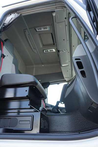 Cap tractor Renault C 520 / EURO 6 / ACC / 6 X 4 / RETARDER / DMC 100 000 KG: Foto 8