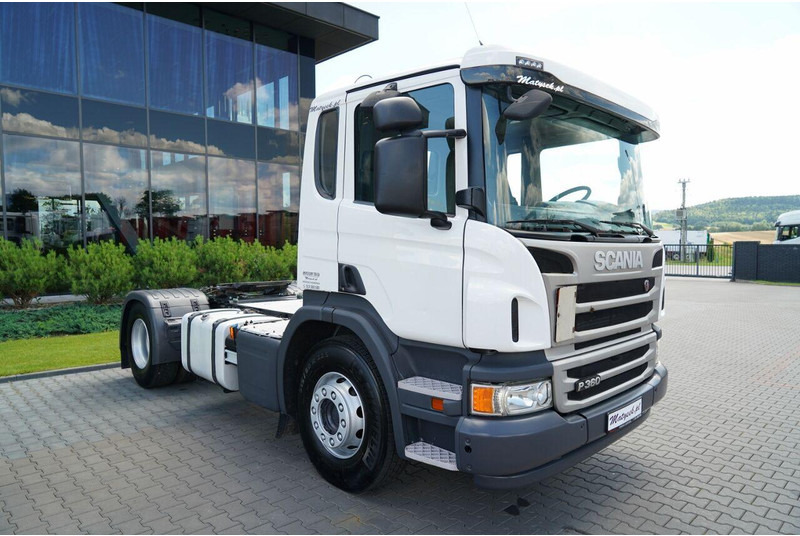 Scania P 360 / DZIENNA KABINA / 2015 ROK / 275 TYS. KM. / EURO 6 / SPRO - Cap tractor: Foto 3 Scania P 360 / DZIENNA KABINA / 2015 ROK / 275 TYS. KM. / EURO 6 / SPRO - Cap tractor: Foto 3