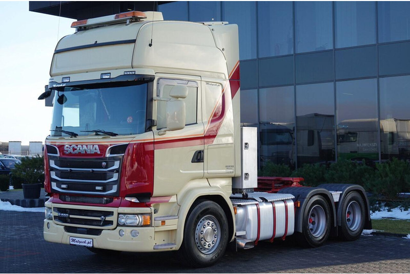 Scania R 580 / V8 / 6x4 / DMC: 95.000 KG / I-PARK COOL/ OPTICRUISE / 3 - Cap tractor: Foto 3 Scania R 580 / V8 / 6x4 / DMC: 95.000 KG / I-PARK COOL/ OPTICRUISE / 3 - Cap tractor: Foto 3