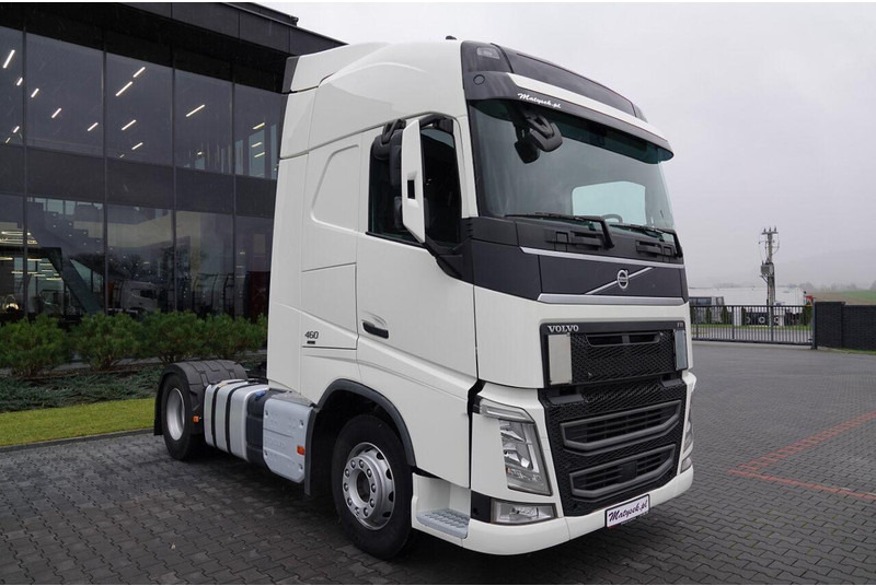 Volvo FH 460 / OPONY 100 % / SPROWADZONY / MAŁY PRZEBIEG / PO KONTRAKC - Cap tractor: Foto 3 Volvo FH 460 / OPONY 100 % / SPROWADZONY / MAŁY PRZEBIEG / PO KONTRAKC - Cap tractor: Foto 3