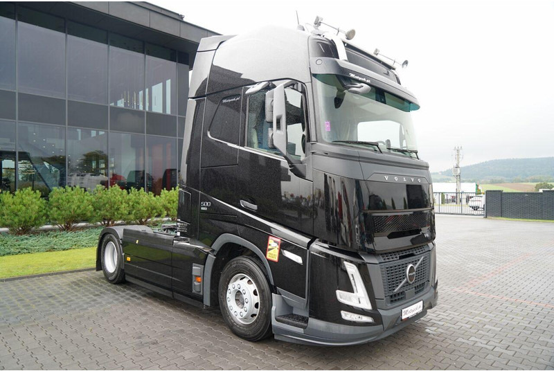 Volvo FH 500 / 2025 ROK / 91 TYS KM / XXL / I-SHIFT - Cap tractor: Foto 3 Volvo FH 500 / 2025 ROK / 91 TYS KM / XXL / I-SHIFT - Cap tractor: Foto 3