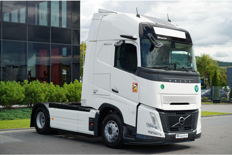Volvo FH 500 AERO / 2025 ROK / I-SAVE / XXL / GWARANCJA FABRYCZNA - Cap tractor: Foto 2 Volvo FH 500 AERO / 2025 ROK / I-SAVE / XXL / GWARANCJA FABRYCZNA - Cap tractor: Foto 2
