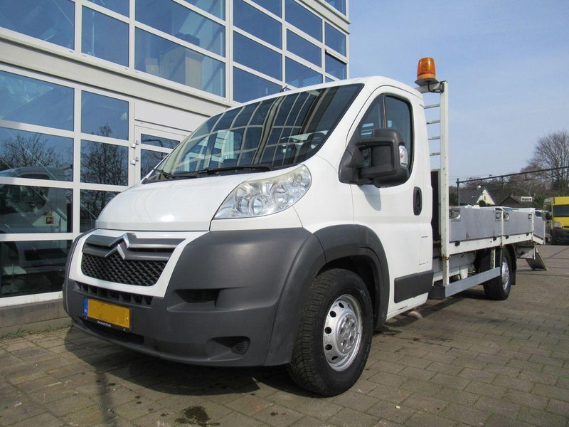 Citroën 35 2.2 L5H1 Car transporter <3,5t - Camion transport auto: Foto 2 Citroën 35 2.2 L5H1 Car transporter <3,5t - Camion transport auto: Foto 2