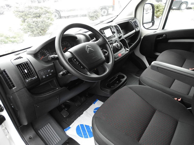 Citroën JUMPER KONTENER WINDA 8 PALET TEMPOMAT NAWIGACJA KLIMATYZACJA 1 - Camion furgon: Foto 2 Citroën JUMPER KONTENER WINDA 8 PALET TEMPOMAT NAWIGACJA KLIMATYZACJA 1 - Camion furgon: Foto 2