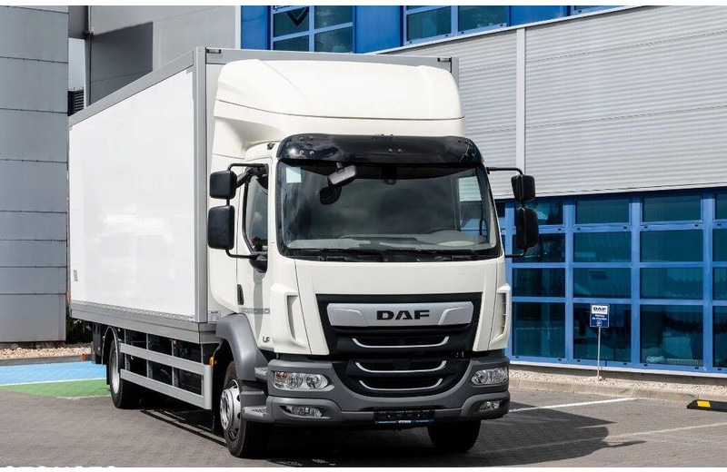 DAF LF 260 Koffer + Tail Lift - Camion furgon: Foto 2 DAF LF 260 Koffer + Tail Lift - Camion furgon: Foto 2
