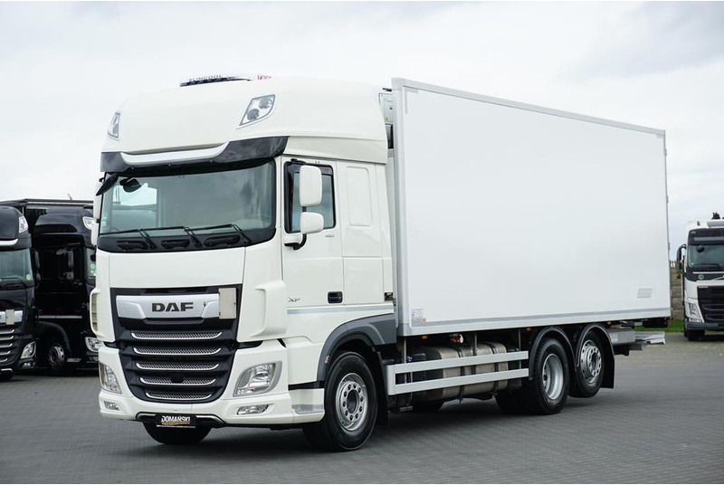 DAF XF 480 / E 6 / ACC / CHŁODNIA + WINDA / 18 PALET / ŁAD. 12 540KG - Camion frigider: Foto 2 DAF XF 480 / E 6 / ACC / CHŁODNIA + WINDA / 18 PALET / ŁAD. 12 540KG - Camion frigider: Foto 2