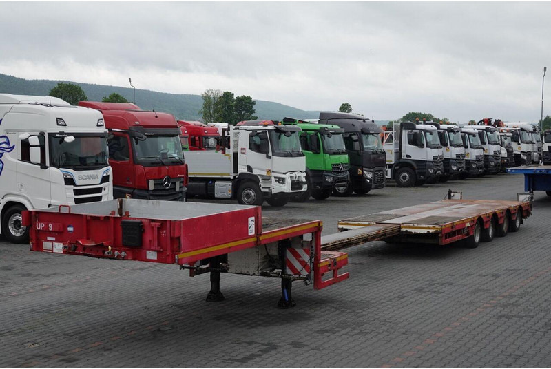 Faymonville NISKOPODWOZIE / STN-4AX / ROZCIĄGANA / 4 OSIE / OSIE SKRĘTNE / L - Semiremorcă transport agabaritic: Foto 1 Faymonville NISKOPODWOZIE / STN-4AX / ROZCIĄGANA / 4 OSIE / OSIE SKRĘTNE / L - Semiremorcă transport agabaritic: Foto 1
