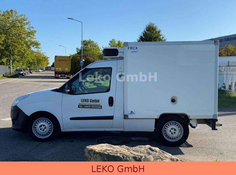 Fiat Doblò 1,3 Multijet 1,3 - Autoutilitară frigorifica: Foto 4 Fiat Doblò 1,3 Multijet 1,3 - Autoutilitară frigorifica: Foto 4