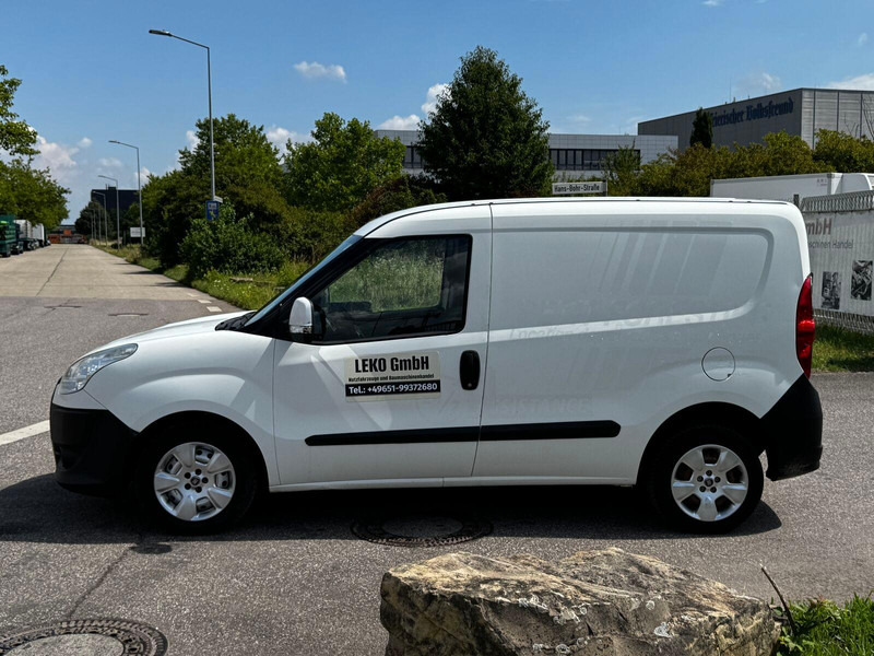 Fiat Doblò - Autoutilitară box: Foto 3 Fiat Doblò - Autoutilitară box: Foto 3