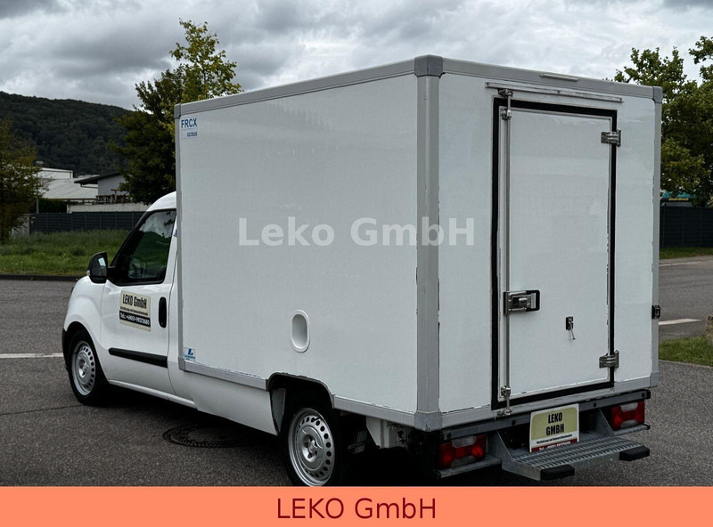 Fiat Doblò Multijet 1.6 - Autoutilitară frigorifica: Foto 5 Fiat Doblò Multijet 1.6 - Autoutilitară frigorifica: Foto 5