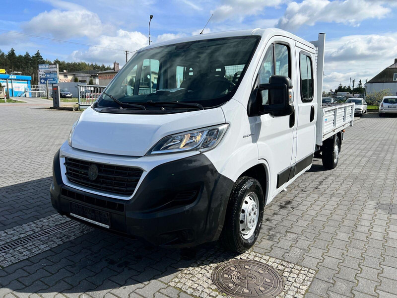 Fiat Ducato Brygadówka Doka 7-miejsc + Skrzynia - Autoutilitară cu platformă, Autoutilitară cabină dublă: Foto 1 Fiat Ducato Brygadówka Doka 7-miejsc + Skrzynia - Autoutilitară cu platformă, Autoutilitară cabină dublă: Foto 1