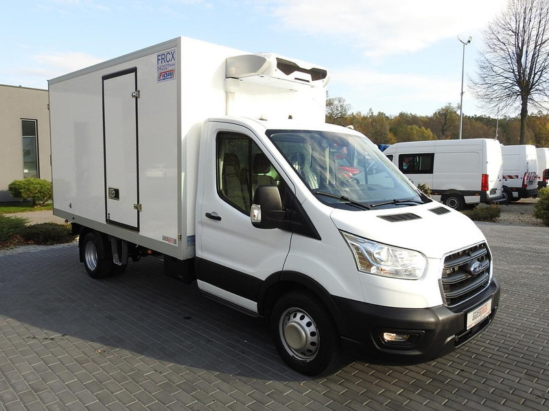 Ford TRANSIT CHŁODNIA KONTENER -10*C ZASILANIE 230V TEMPOMAT KLIMATYZ - Autoutilitară frigorifica: Foto 4 Ford TRANSIT CHŁODNIA KONTENER -10*C ZASILANIE 230V TEMPOMAT KLIMATYZ - Autoutilitară frigorifica: Foto 4