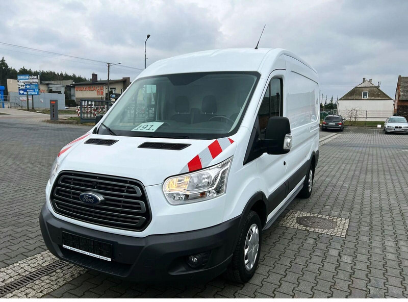 Ford Transit Blaszak Furgon L2H2 Import DE - Autoutilitară box: Foto 1 Ford Transit Blaszak Furgon L2H2 Import DE - Autoutilitară box: Foto 1