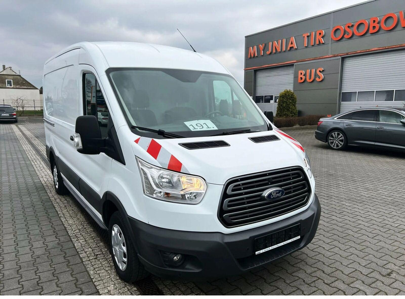 Ford Transit Blaszak Furgon L2H2 Import DE - Autoutilitară box: Foto 5 Ford Transit Blaszak Furgon L2H2 Import DE - Autoutilitară box: Foto 5