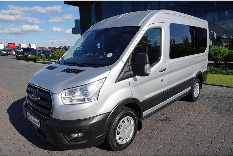 Ford Transit - Microbuz, Transport persoane: Foto 5 Ford Transit - Microbuz, Transport persoane: Foto 5