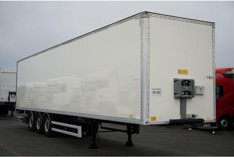 Fruehauf KONTENER / KOFFER / ROLETA / WINDA DOHALLNDIA / OŚ PODOSZONA / S - Semiremorcă furgon: Foto 1 Fruehauf KONTENER / KOFFER / ROLETA / WINDA DOHALLNDIA / OŚ PODOSZONA / S - Semiremorcă furgon: Foto 1