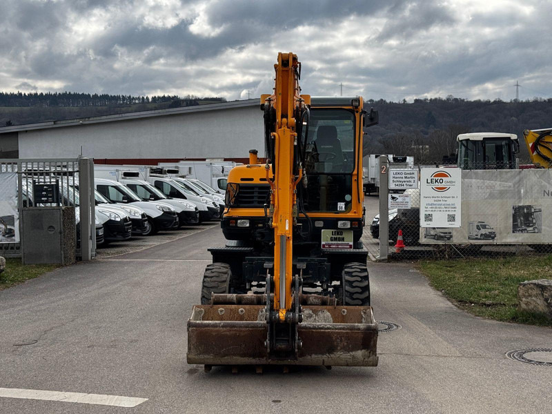 Hyundai Robex 55W-9A - Excavator pe roţi: Foto 3 Hyundai Robex 55W-9A - Excavator pe roţi: Foto 3
