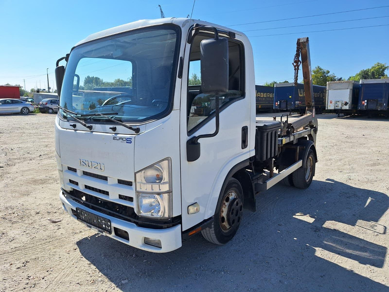 Isuzu 4X4 - container transport - Camion container de gunoi: Foto 3 Isuzu 4X4 - container transport - Camion container de gunoi: Foto 3