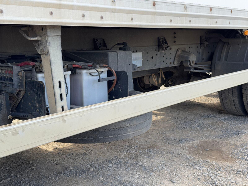 Camion furgon Iveco 100 E 18 nur für Teile: Foto 16 Camion furgon Iveco 100 E 18 nur für Teile: Foto 16