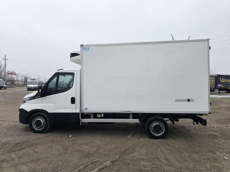 Iveco 35-130 S - Carrier Pulsor 350 frigo - Autoutilitară frigorifica: Foto 5 Iveco 35-130 S - Carrier Pulsor 350 frigo - Autoutilitară frigorifica: Foto 5