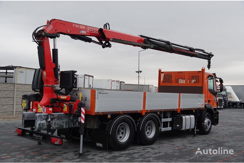 Iveco 420 Flatbed + crane FASSI 185 6x2 - Camion platformă, Camion cu macara: Foto 4 Iveco 420 Flatbed + crane FASSI 185 6x2 - Camion platformă, Camion cu macara: Foto 4