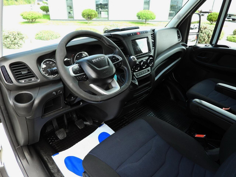 Iveco DAILY 35C16 WYWROTKA PODWÓJNA KABINA DOKA 6 MIEJSC TEMPOMAT NAWI - Autoutilitară basculantă: Foto 2 Iveco DAILY 35C16 WYWROTKA PODWÓJNA KABINA DOKA 6 MIEJSC TEMPOMAT NAWI - Autoutilitară basculantă: Foto 2