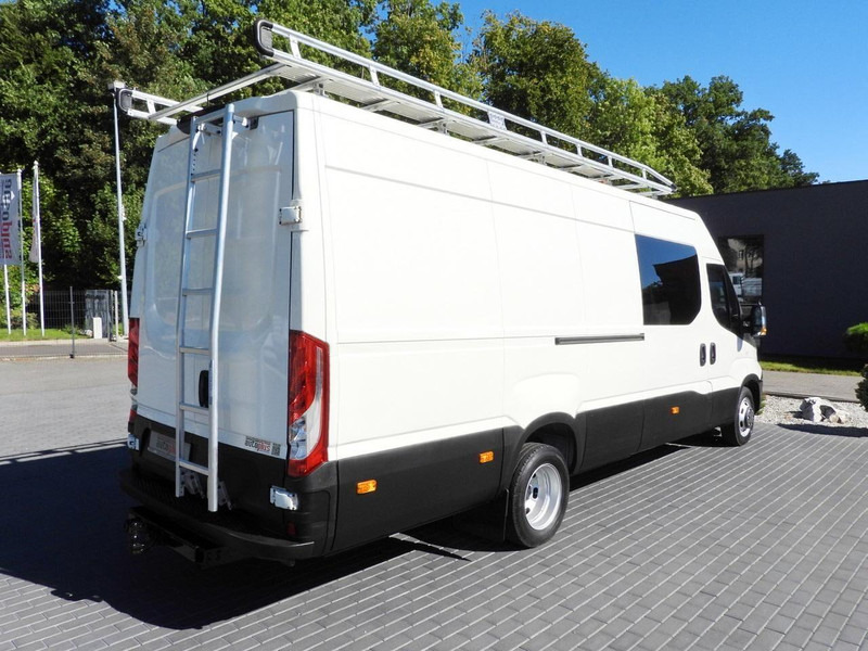 Autoutilitară box Iveco DAILY 35C17 FURGON BRYGADÓWKA 6 MIEJSC TEMPOMAT BLIŹNIACZE KOŁA: Foto 14