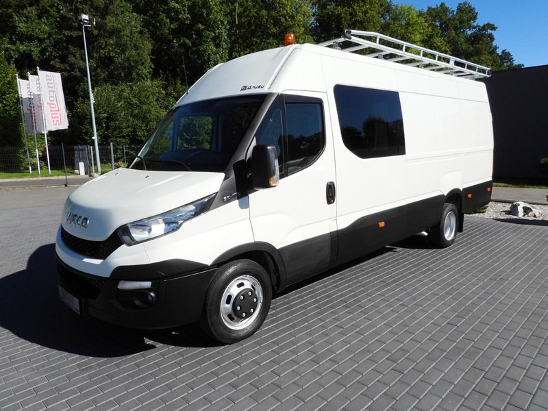 Autoutilitară box Iveco DAILY 35C17 FURGON BRYGADÓWKA 6 MIEJSC TEMPOMAT BLIŹNIACZE KOŁA: Foto 6