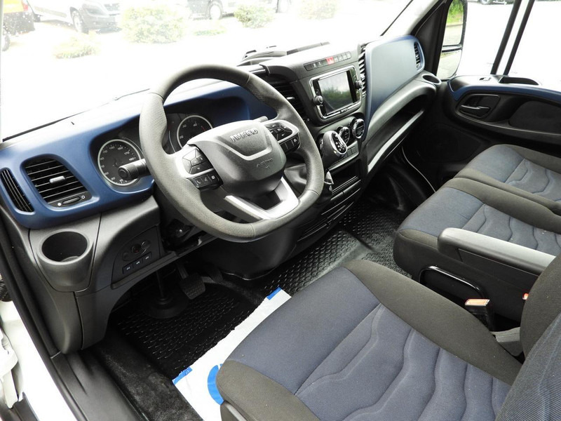 Iveco DAILY 35C21 WYWROTKA TEMPOMAT NAWIGACJA LEDY PNEUMATYKA AUTOMAT - Autoutilitară basculantă: Foto 2 Iveco DAILY 35C21 WYWROTKA TEMPOMAT NAWIGACJA LEDY PNEUMATYKA AUTOMAT - Autoutilitară basculantă: Foto 2