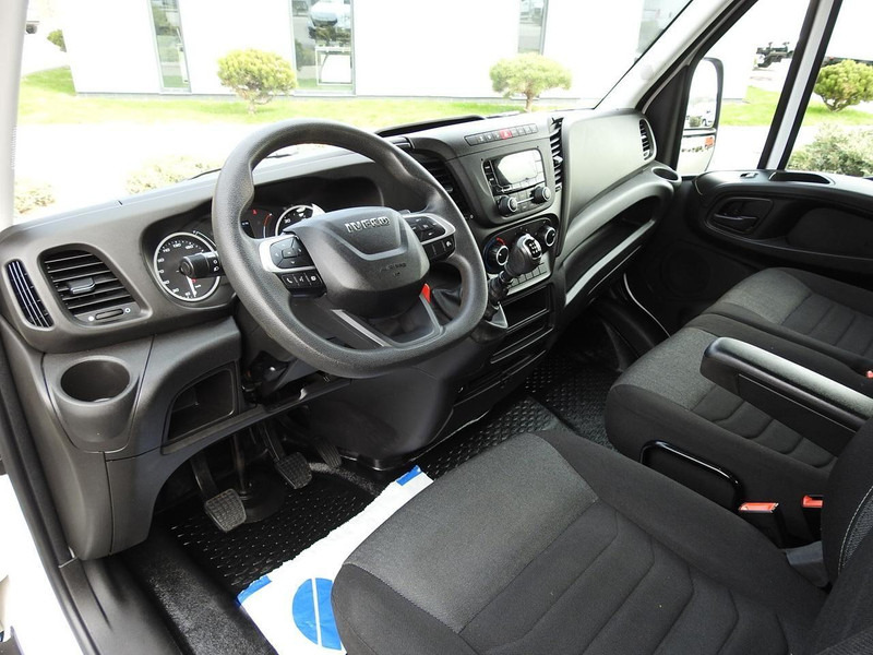 Iveco DAILY 35S14 WYWROTKA PODWÓJNA KABINA DOKA 7 MIEJSC TEMPOMAT KLIM - Autoutilitară basculantă: Foto 2 Iveco DAILY 35S14 WYWROTKA PODWÓJNA KABINA DOKA 7 MIEJSC TEMPOMAT KLIM - Autoutilitară basculantă: Foto 2