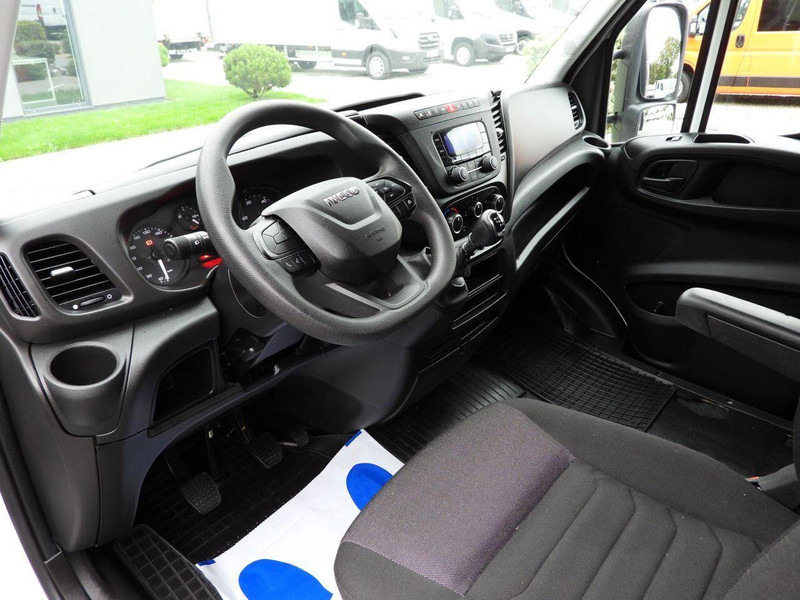 Iveco DAILY 35S18 PLANDEKA 10 PALET WEBASTO TEMPOMAT PNEUMATYKA KLIMAT - Autoutilitară cu prelată: Foto 2 Iveco DAILY 35S18 PLANDEKA 10 PALET WEBASTO TEMPOMAT PNEUMATYKA KLIMAT - Autoutilitară cu prelată: Foto 2