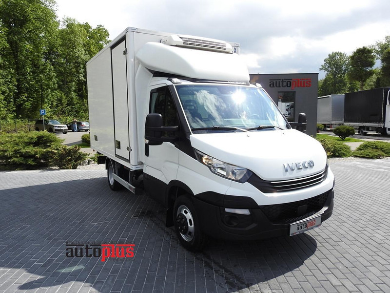 Iveco DAILY 50C15 CHŁODNIA KONTENER -5*C ZASILANIE 230V KLIMATYZACJA B - Camion frigider: Foto 1 Iveco DAILY 50C15 CHŁODNIA KONTENER -5*C ZASILANIE 230V KLIMATYZACJA B - Camion frigider: Foto 1