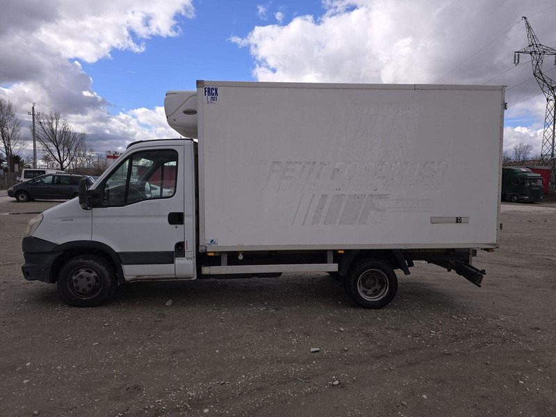 Iveco Daily 35 C 13 - Carrier Xarios 500 frigo - Autoutilitară frigorifica: Foto 5 Iveco Daily 35 C 13 - Carrier Xarios 500 frigo - Autoutilitară frigorifica: Foto 5