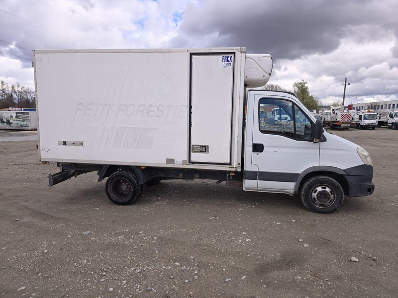 Iveco Daily 35 C 13 - Carrier Xarios 500 frigo - Autoutilitară frigorifica: Foto 4 Iveco Daily 35 C 13 - Carrier Xarios 500 frigo - Autoutilitară frigorifica: Foto 4