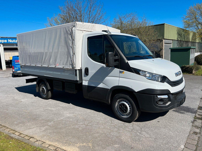 Iveco Daily 35S14 Curtain side - Autoutilitară cu prelată: Foto 4 Iveco Daily 35S14 Curtain side - Autoutilitară cu prelată: Foto 4