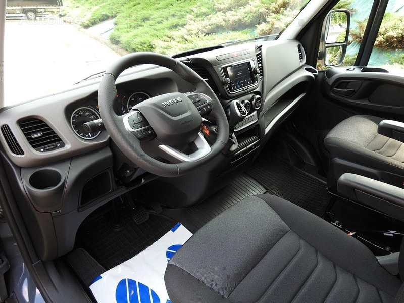 Iveco Daily 35S18 Curtain side - Autoutilitară cu prelată: Foto 4 Iveco Daily 35S18 Curtain side - Autoutilitară cu prelată: Foto 4