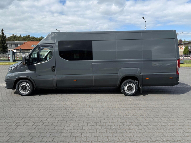Iveco Daily 35S18 Hi-Matic L4H2 Maxi Furgon Doka Brygadówka 6-miejsc S - Autoutilitară box: Foto 2 Iveco Daily 35S18 Hi-Matic L4H2 Maxi Furgon Doka Brygadówka 6-miejsc S - Autoutilitară box: Foto 2