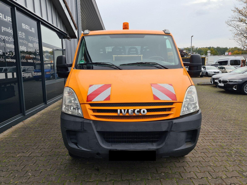 Iveco Daily 50C15 Doka Flatbed + Crane Hummel GSK 500 - Camion platformă, Camion cu macara: Foto 5 Iveco Daily 50C15 Doka Flatbed + Crane Hummel GSK 500 - Camion platformă, Camion cu macara: Foto 5