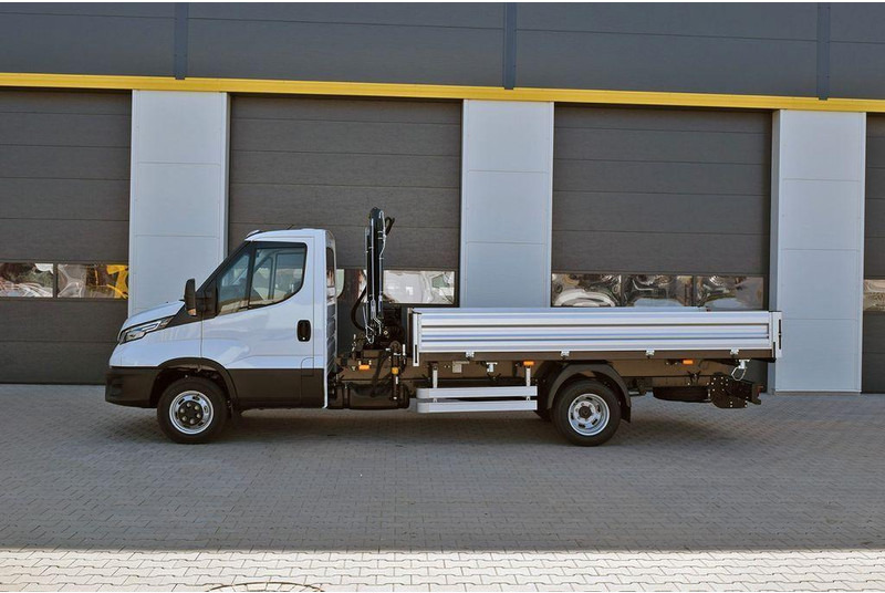 Iveco Daily 50C21H 3 way tipper + crane Hiab T-CLX 029 - Camion basculantă, Camion cu macara: Foto 1 Iveco Daily 50C21H 3 way tipper + crane Hiab T-CLX 029 - Camion basculantă, Camion cu macara: Foto 1