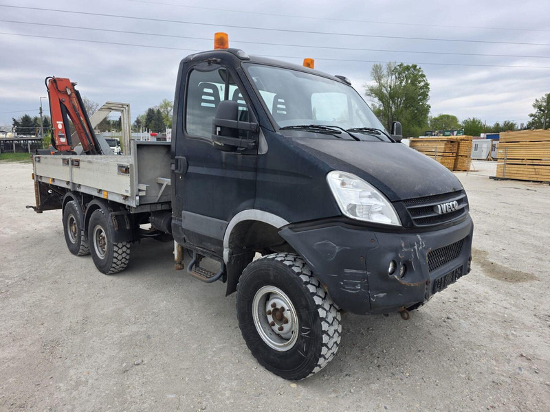 Iveco Daily 55 S 18 4x4 + Veldhuizen Palfinger PK3300 Clixtar - Autoutilitară cu platformă: Foto 3 Iveco Daily 55 S 18 4x4 + Veldhuizen Palfinger PK3300 Clixtar - Autoutilitară cu platformă: Foto 3