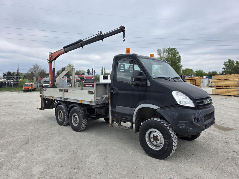 Iveco Daily 55 S 18 4x4 + Veldhuizen Palfinger PK3300 Clixtar - Autoutilitară cu platformă: Foto 4 Iveco Daily 55 S 18 4x4 + Veldhuizen Palfinger PK3300 Clixtar - Autoutilitară cu platformă: Foto 4