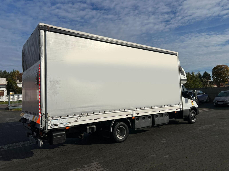 Iveco Daily 72C18 70C18 CURTAINE TILT+LIFT 1.HAND LED FULL OPTION - Camion cu prelată: Foto 5 Iveco Daily 72C18 70C18 CURTAINE TILT+LIFT 1.HAND LED FULL OPTION - Camion cu prelată: Foto 5