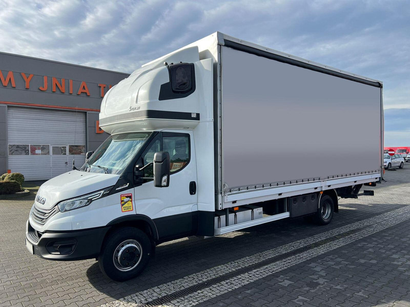 Iveco Daily 72C18 70C18 CURTAINE TILT+LIFT 1.HAND LED FULL OPTION - Camion cu prelată: Foto 3 Iveco Daily 72C18 70C18 CURTAINE TILT+LIFT 1.HAND LED FULL OPTION - Camion cu prelată: Foto 3