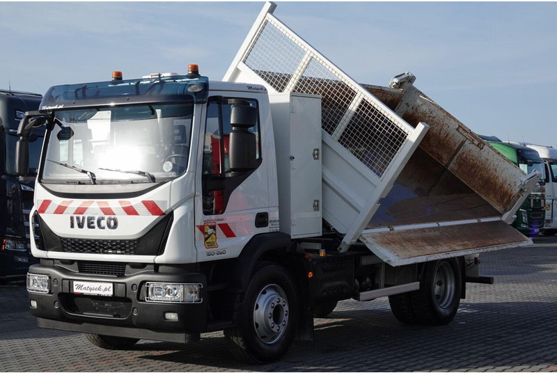 Iveco EUROCARGO 16. 280 / WYWROTKA / HYDROBURTA / BORDMATIC / EURO 6 / - Camion basculantă: Foto 5 Iveco EUROCARGO 16. 280 / WYWROTKA / HYDROBURTA / BORDMATIC / EURO 6 / - Camion basculantă: Foto 5