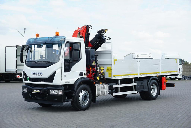 Iveco EUROCARGO / 160-21 / SKRZYNIOWY + HDS / FASSI F110 / ROTATOR / P - Autoutilitară cu platformă: Foto 2 Iveco EUROCARGO / 160-21 / SKRZYNIOWY + HDS / FASSI F110 / ROTATOR / P - Autoutilitară cu platformă: Foto 2